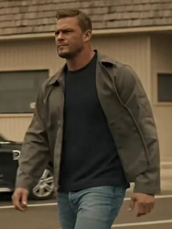 Alan-Ritchson-TV-Series-Reacher-Season-2-Jack-Reacher-Gray-Jacket