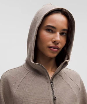 Casual oversized zip-up hoodie